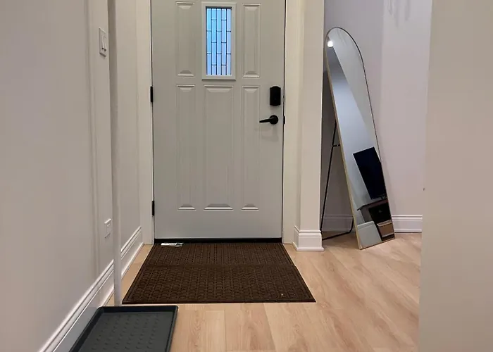 First Floor In Apartment Chicago